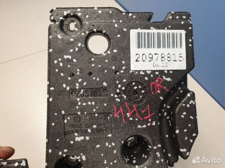 Наполнитель двери передней правой Mercedes Vito W4