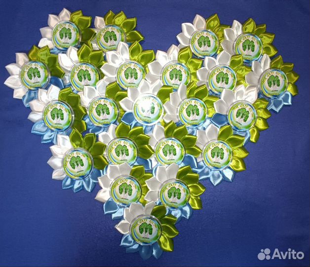 Разетки (значки ) для выпускников