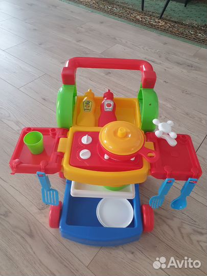 Детская игровая кухня