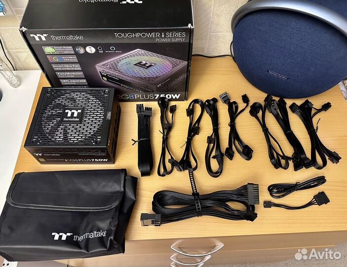 Блок питания Thermaltake Toughpower iRGB Plus, 750