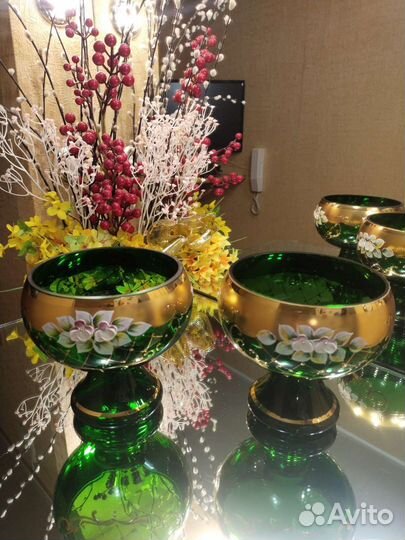 Парные вазы 