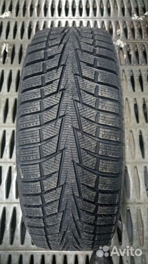 Hankook Winter I'Cept X RW10 225/55 R18 98T