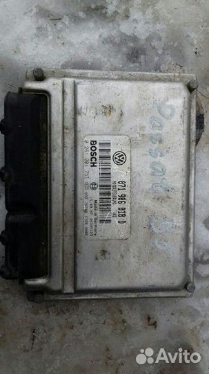 Эбу двигателя Passat B5 071906018D