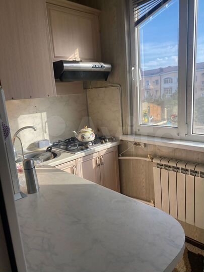 2-к. квартира, 45 м², 4/4 эт.