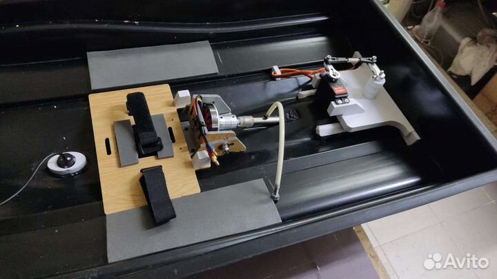 Карповый кораблик