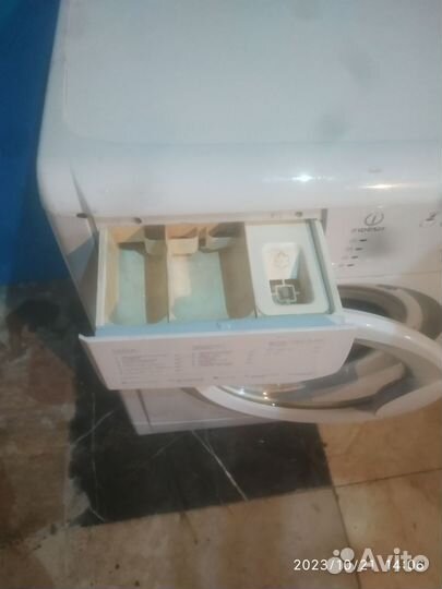 Стиральная машина бу indesit 5 кг