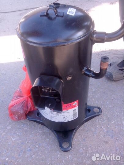 Спиральный компрессор Mitsubishi