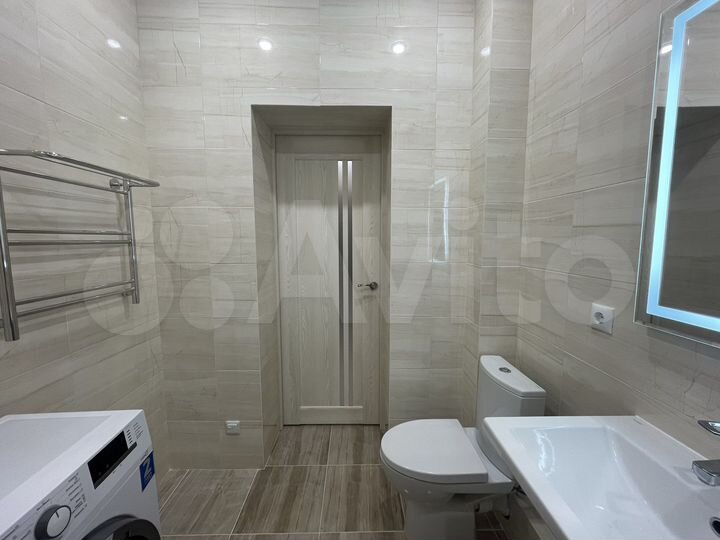 1-к. квартира, 40 м², 8/15 эт.