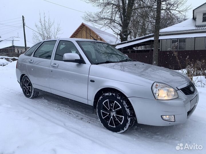 LADA Priora 1.6 МТ, 2013, 100 000 км