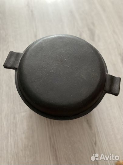 Казан чугунный с крышкой (7-8 литров)