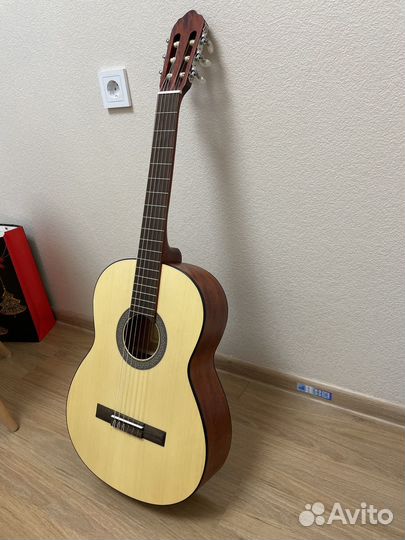 Гитара parkwood