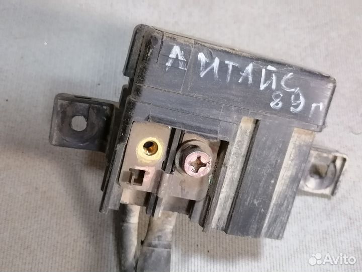 Силовой блок предохранителей Toyota Lite Ace 1989