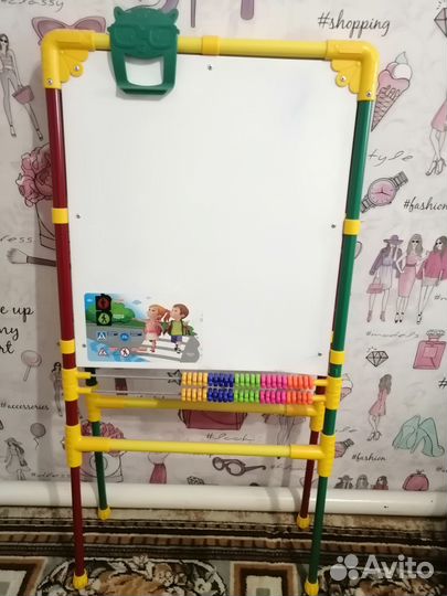 Детский мольберт