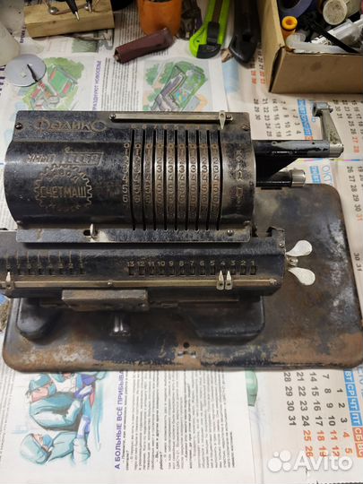 Счетная машинка феликс