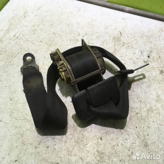 Ремень безопасности Фольксваген Пассат Б3