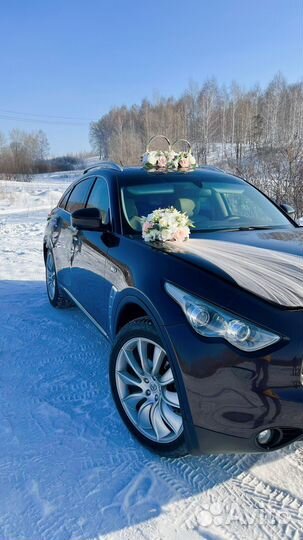 Свадебные украшения на машину