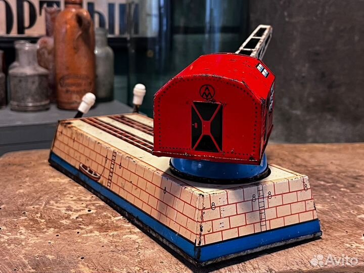 Механическая игрушка лзм