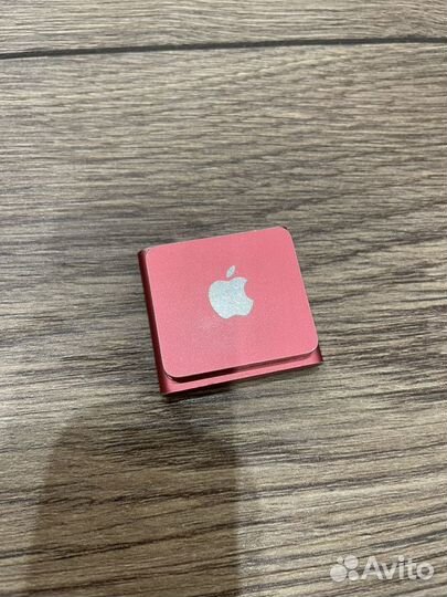 Плеер iPod shuffle 4