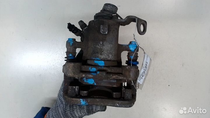 Суппорт Opel Zafira B, 2013