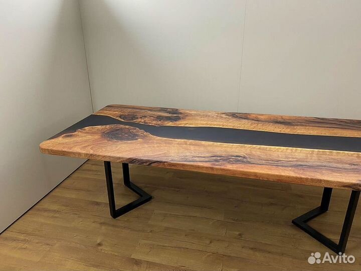 Стол кухонный 270x120 см 3.12/1.1demure J