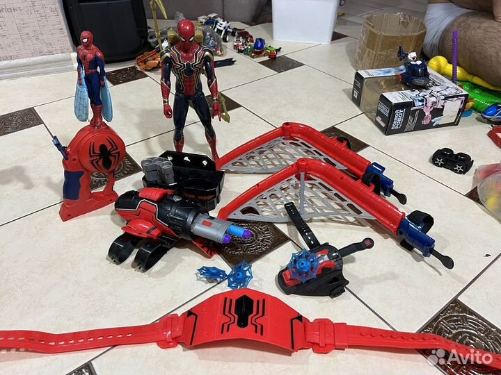 Человек паук,набор паучьи крыльяЛеьающий чел.паук