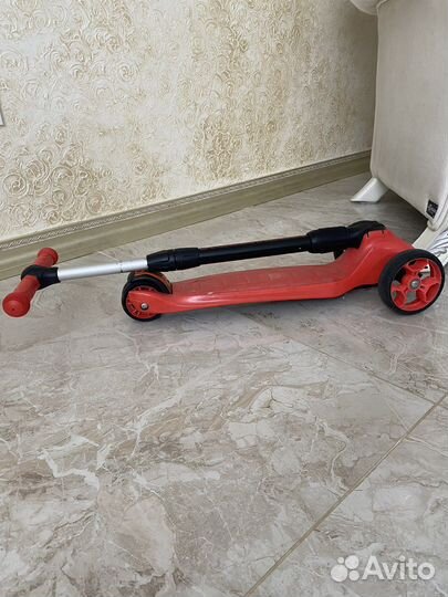 Самокат детский трехколесный Tiger Pro Tech Team