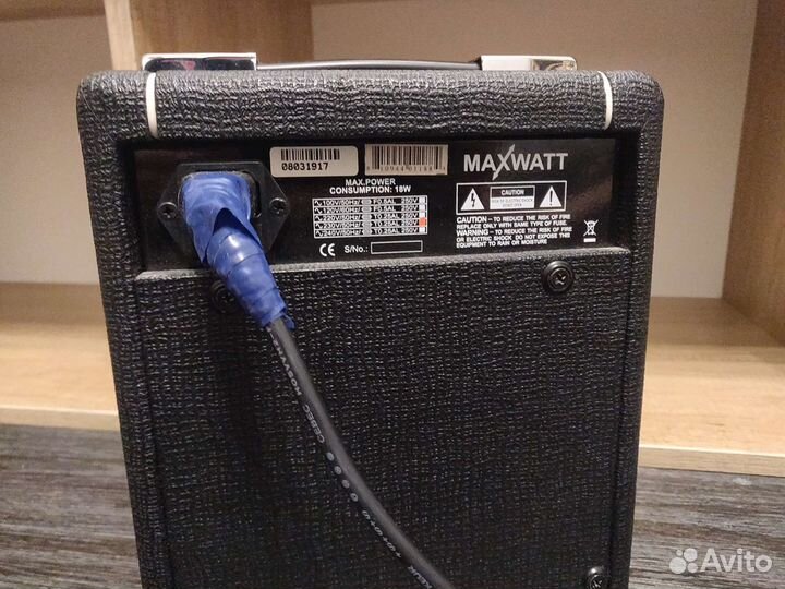 Комбо усилитель для гитары