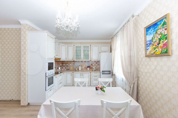2-к. квартира, 65 м², 16/25 эт.