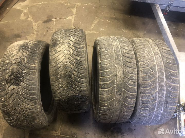 Nokian Tyres Hakkapeliitta 8 215/50 R17 95