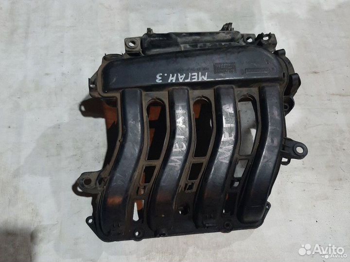 Впускной коллектор Renault Megan 3