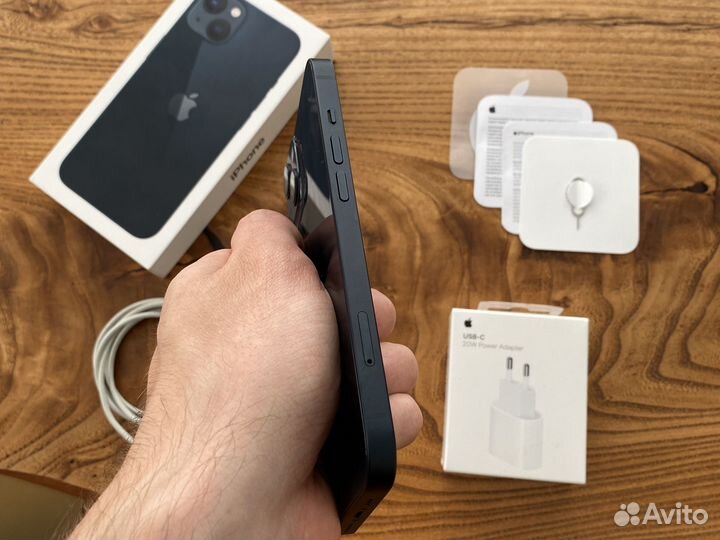 Телефон iPhone 13 128gb midnight (отличный)