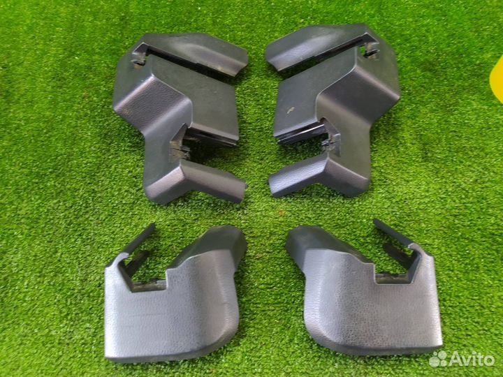 Заглушки полозьев сиденья Volvo Xc90 B6324S 2007