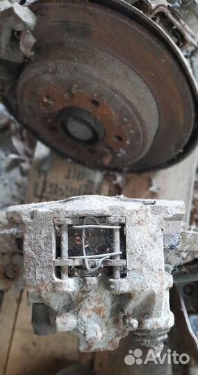 Суппорт Пежо 607 перед зад