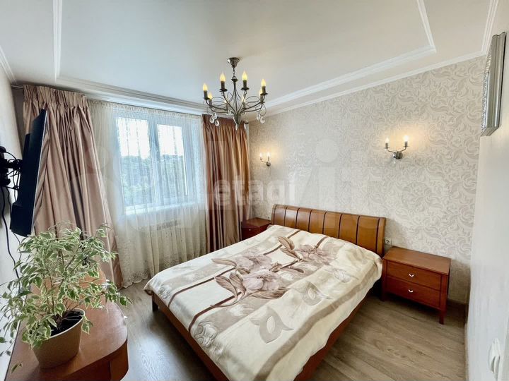 3-к. квартира, 80 м², 5/9 эт.