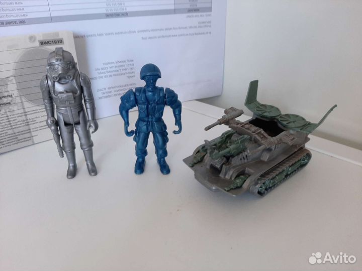 Робозвери из 90 х смотрите фото