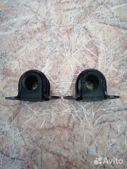 Б/у втулки стабилизатора Kia Ceed