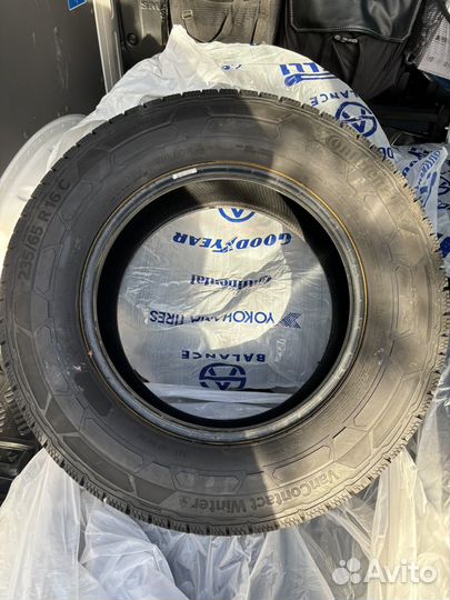 Continental ContiCrossContact Winter 235/65 R16C