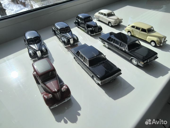 Модели автомобилей 1:43, из коллекции автопрома