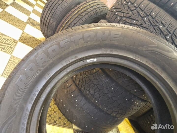 Roadstone N'Fera RU5 225/65 R17