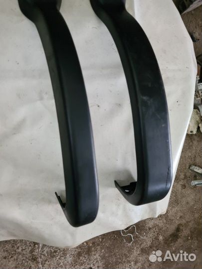 Накладка двери багажника Renault Fluence седан M4R