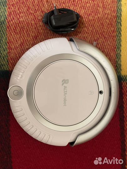 Робот пылесос