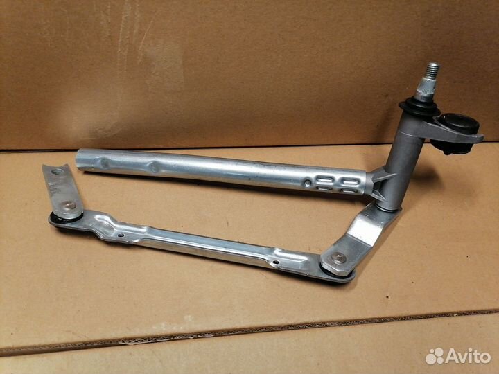 Трапеция стеклоочистителя левая VW Golf Plus 2006