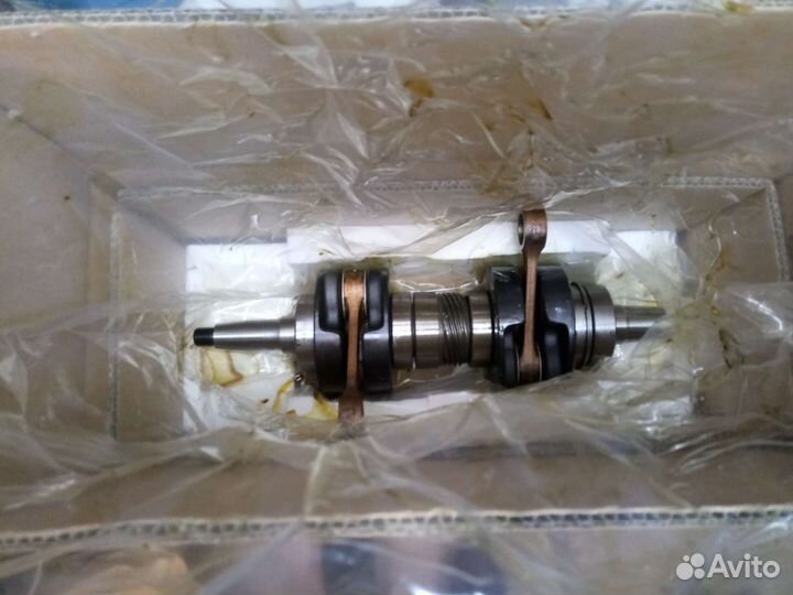 Polaris Widetrak LX коленвал