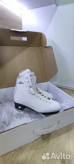 Коньки фигурные