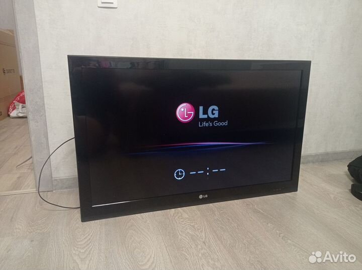 Телевизор LG 42CS560-ZD