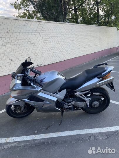 Honda vfr800