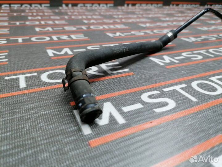 Патрубок расширительного бачка Volkswagen Touareg