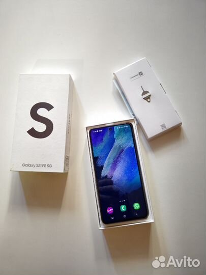 Samsung Galaxy S21 FE 5G, 8/256 ГБ