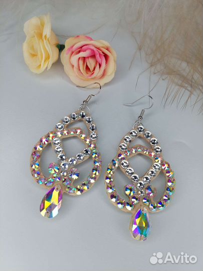 Серьги для танцев