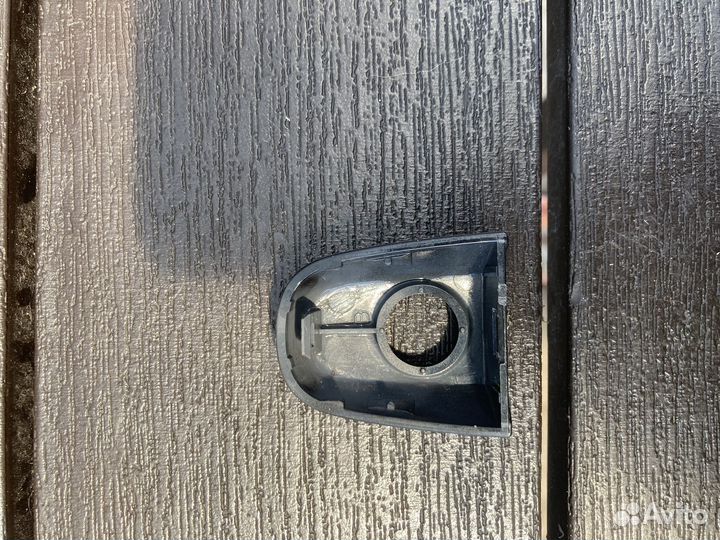 Внешняя передняя левая ручка двери toyota rav 4